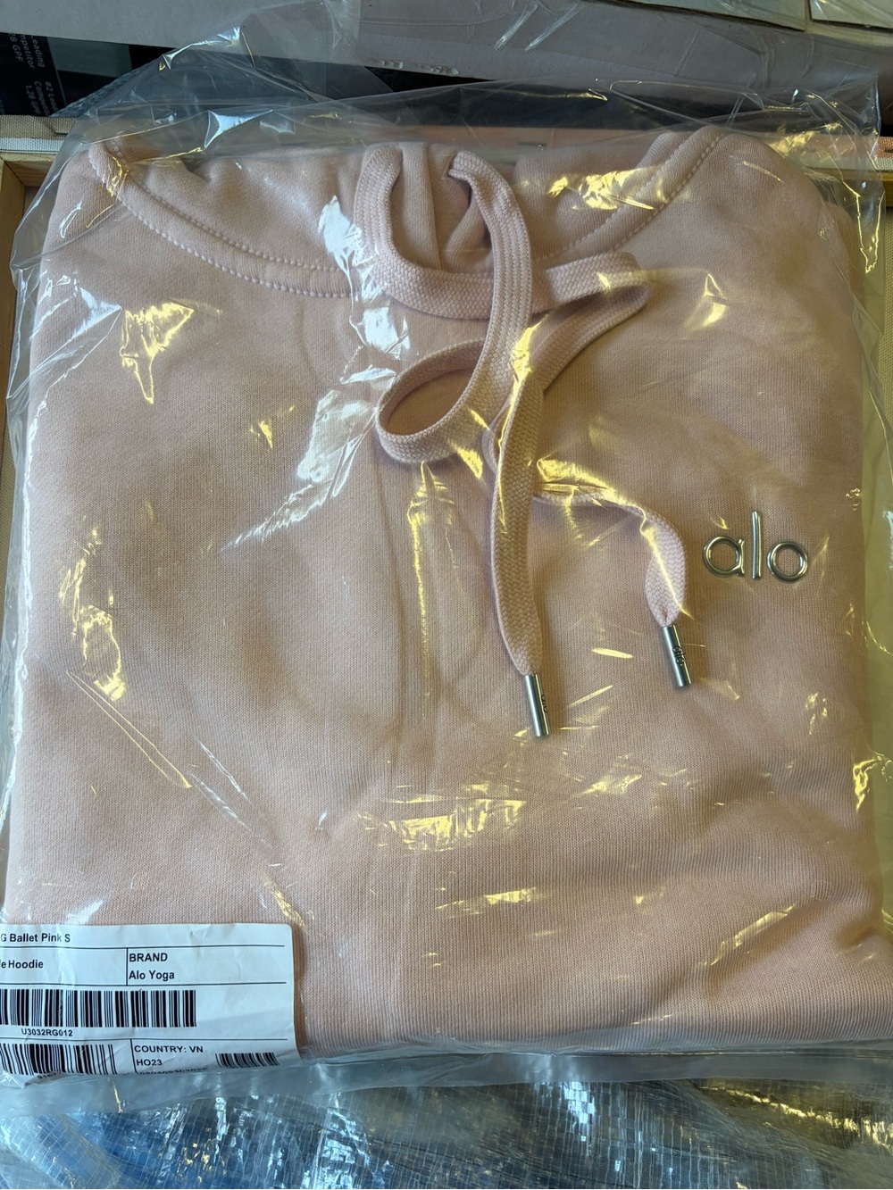 Women's Sweater Subcategory Identification - Picture 3 of 4